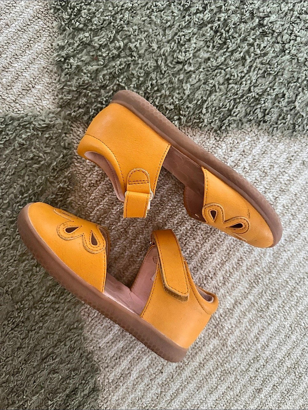 Livie & Luca Petal Sandals Cutout Orange & Brown US 11